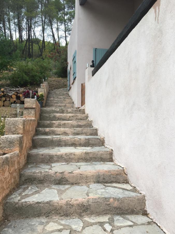 La Maison Du Petit Thomas Taradeau Exterior foto